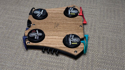 Applecrate quad professional stomp box with bass, snare and Tok sounds w/mixer.