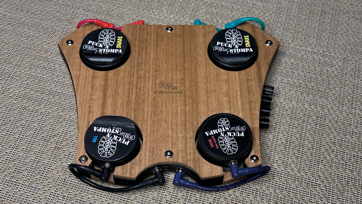 Applecrate quad professional stomp box with bass, snare and Tok sounds w/mixer.