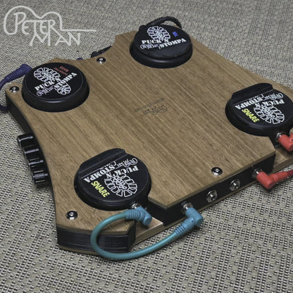 Applecrate quad professional stomp box with bass, snare and Tok sounds w/mixer.