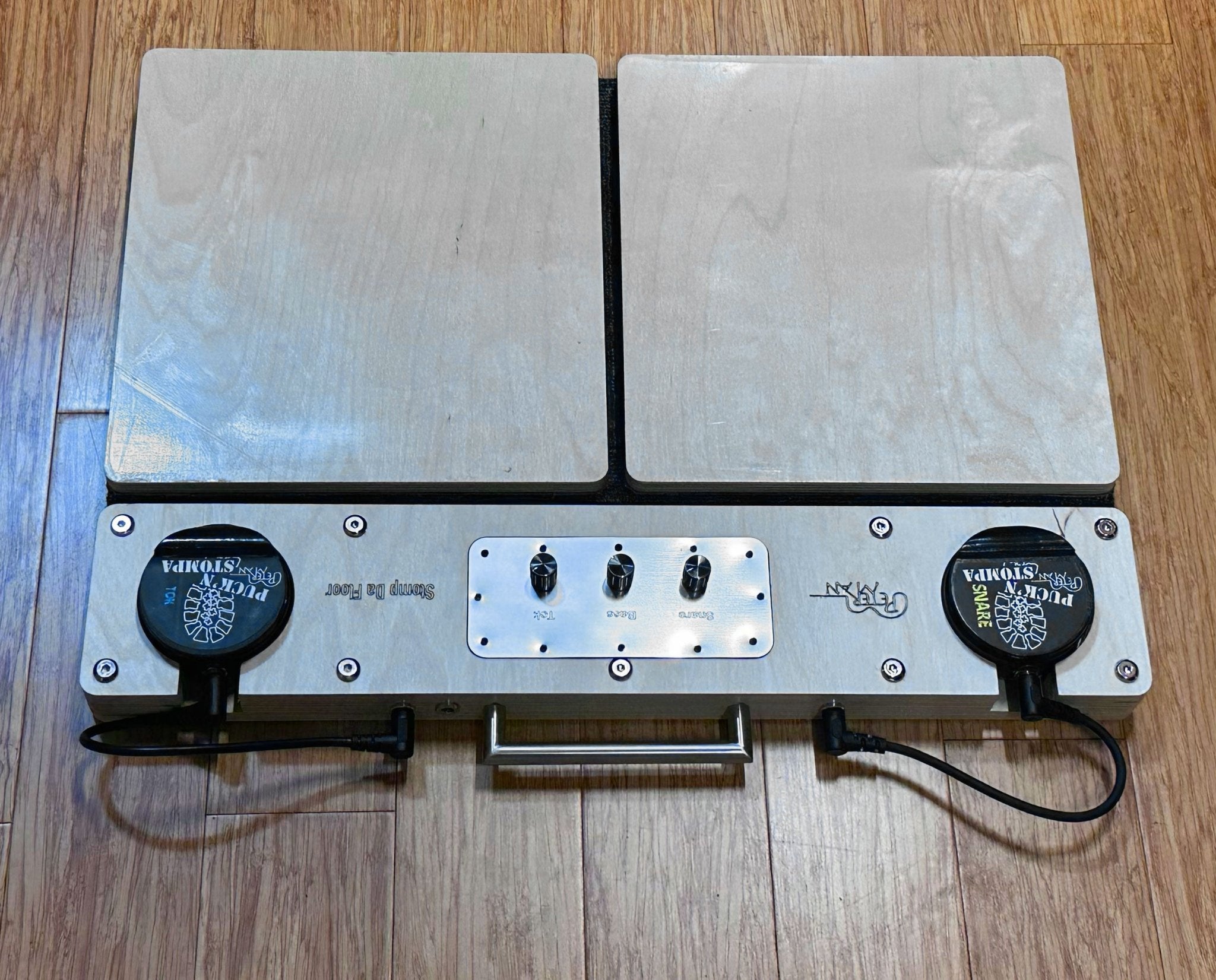 Professional Bass Stomp Box - Stand on Floor, Stomp Away